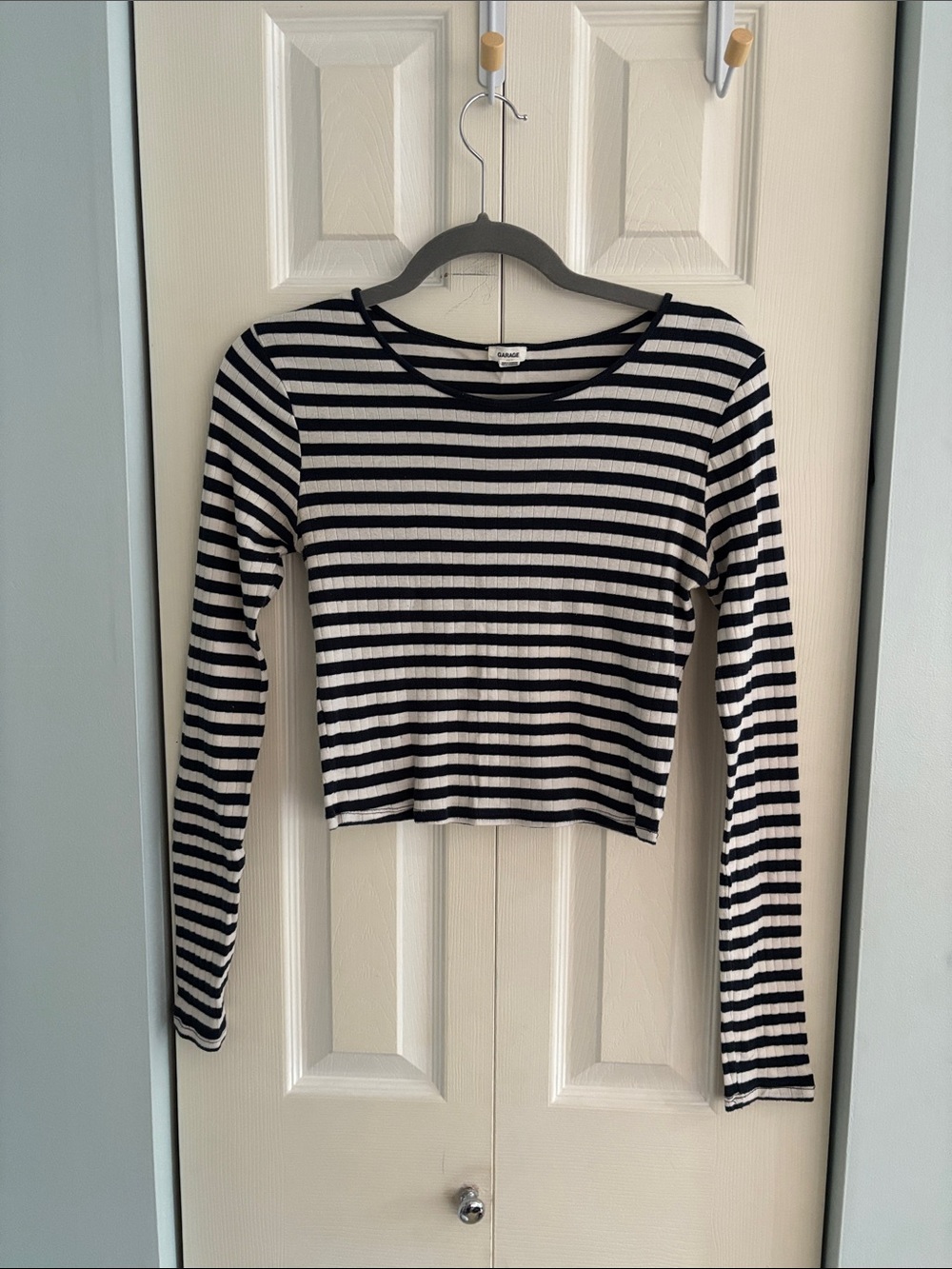 Garage Striped White & Dark Blue Long Sleeve Crop Top